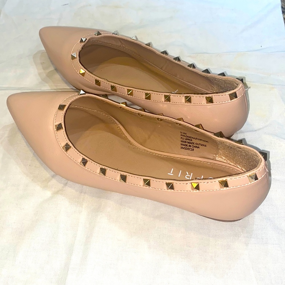 Esprit Studded Flats